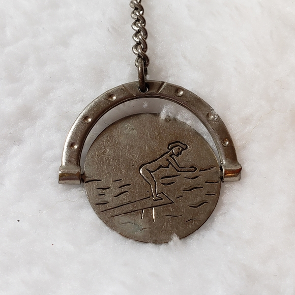 very old key chain - Picture 5 of 8